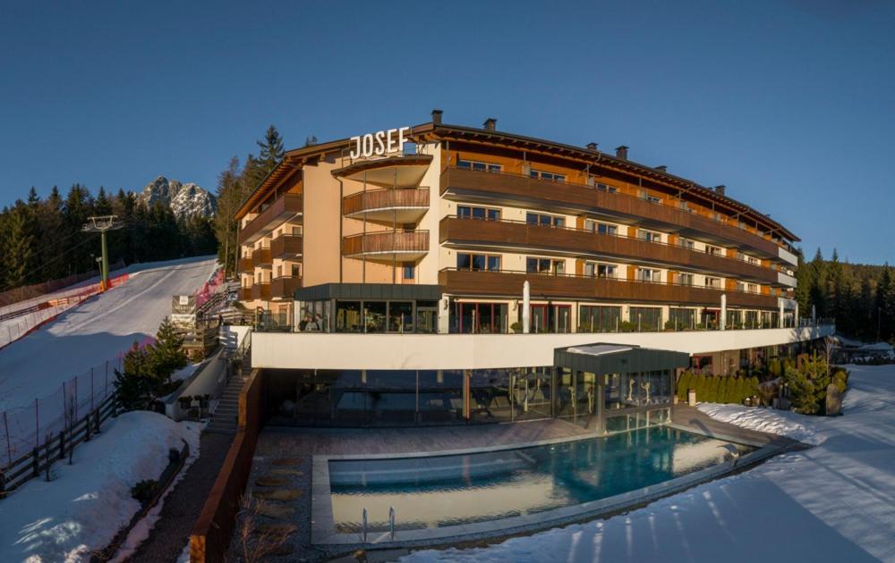 Josef Mountain Resort Hafling Екстериор снимка